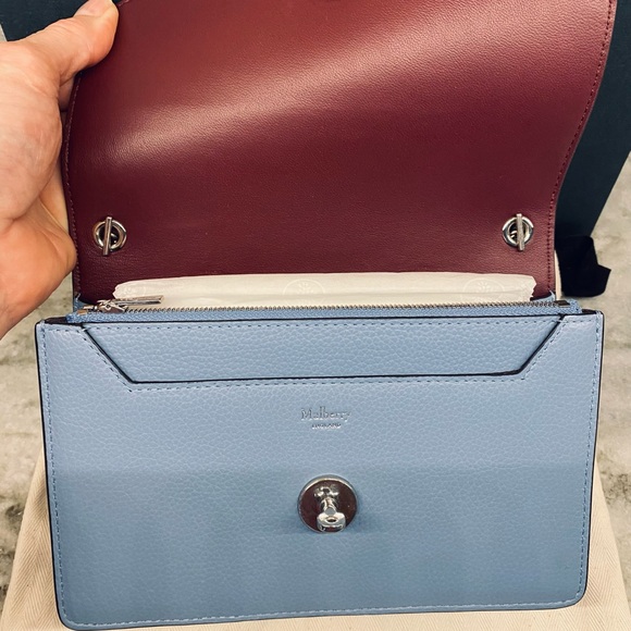 Limited edition - Mulberry small Darley crossbody Light Blue Silver Chain - Picture 6 of 10
